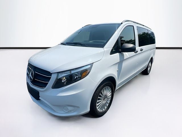 2023 Mercedes-Benz Metris